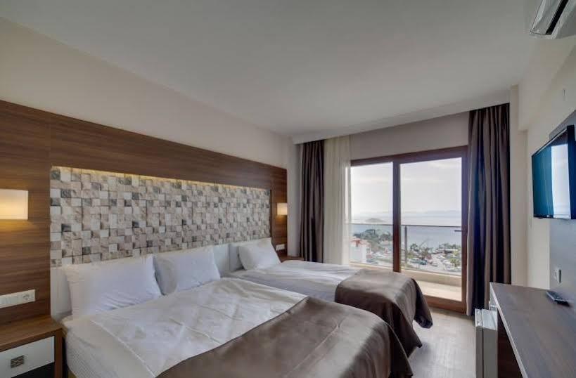 Comfort Ada Class Hotel Kusadasi Luaran gambar