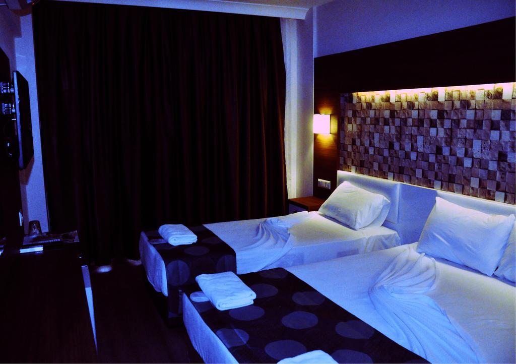 Comfort Ada Class Hotel Kusadasi Luaran gambar