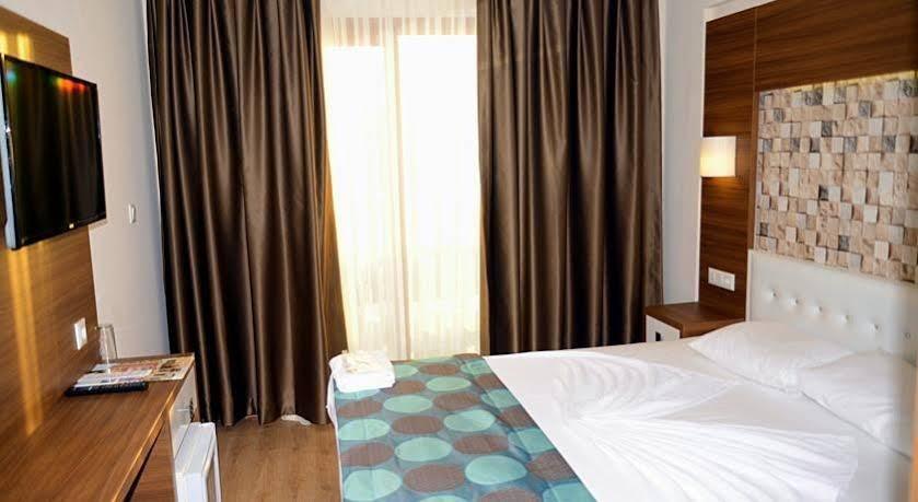 Comfort Ada Class Hotel Kusadasi Luaran gambar